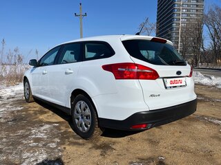 2017 Ford Focus III Рестайлинг, белый, 720000 рублей, вид 5
