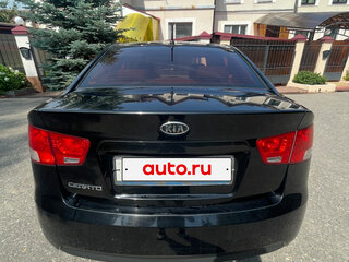 2011 Kia Cerato 6-speed II, чёрный, 500000 рублей, вид 5
