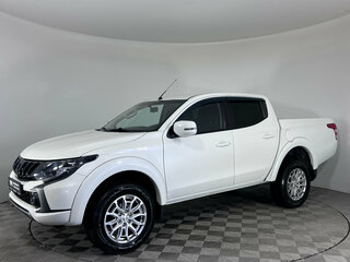 Mitsubishi L200 V