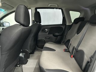 2012 Nissan Note I Рестайлинг, серебристый, 579900 рублей, вид 5