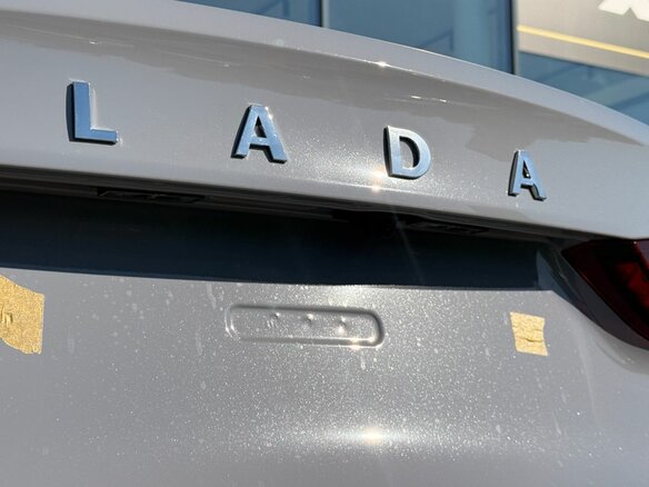 2026 Lada (ВАЗ) Vesta Cross I Рестайлинг (NG), серый - вид 8