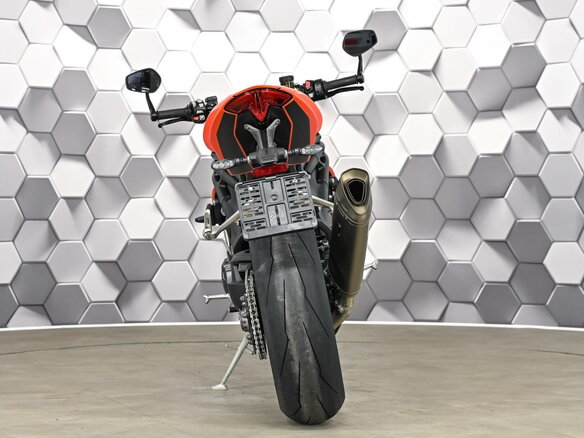 2022 Triumph Speed Triple, оранжевый, 1377000 рублей - вид 5
