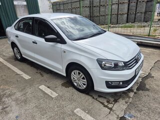 2020 Volkswagen Polo V Рестайлинг, белый, 1100000 рублей, вид 4