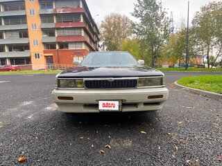 1989 Nissan Laurel VI (C33), белый, 410000 рублей, вид 2