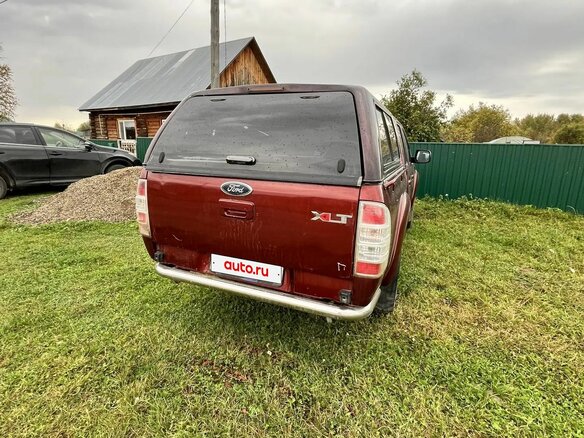2010 Ford Ranger, красный, 800000 рублей - вид 3