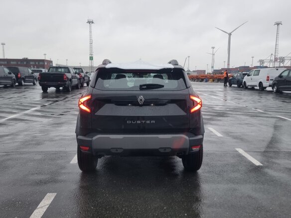 2025 Renault Duster III, чёрный, 4480000 рублей - вид 6