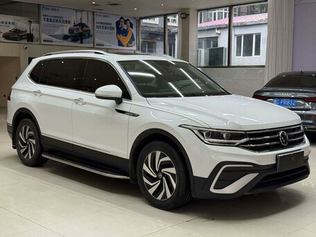 2023 Volkswagen Tiguan L II Рестайлинг (China Market), белый, 2110000 рублей, вид 4