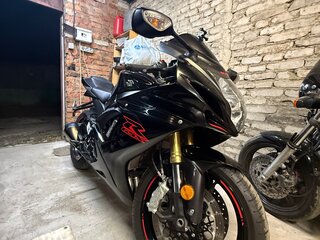 2018 Suzuki GSX-R 750, чёрный, 950000 рублей, вид 3