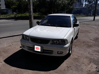 2000 Nissan Sunny B15, белый, 330000 рублей, вид 3