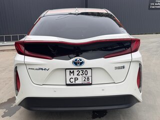 2018 Toyota Prius PHV ZVW52 IV (XW50), белый, 2200000 рублей, вид 5