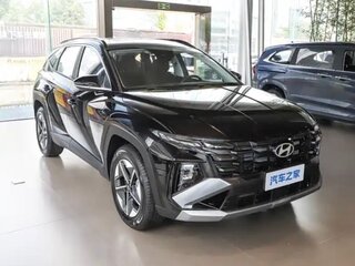 2026 Hyundai Tucson L IV Рестайлинг, чёрный, 3990007 рублей, вид 2