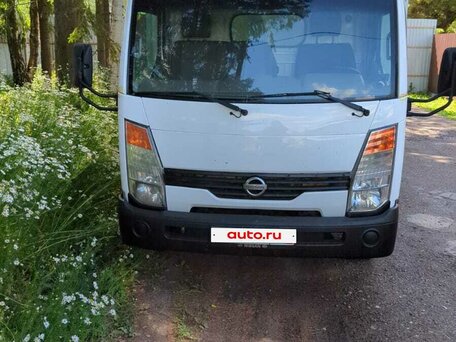 2011 Nissan Cabstar, белый, 1400000 рублей, вид 1