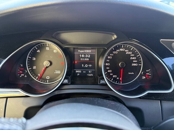2016 Audi A5 I (8T) Рестайлинг, чёрный, 1700000 рублей - вид 5