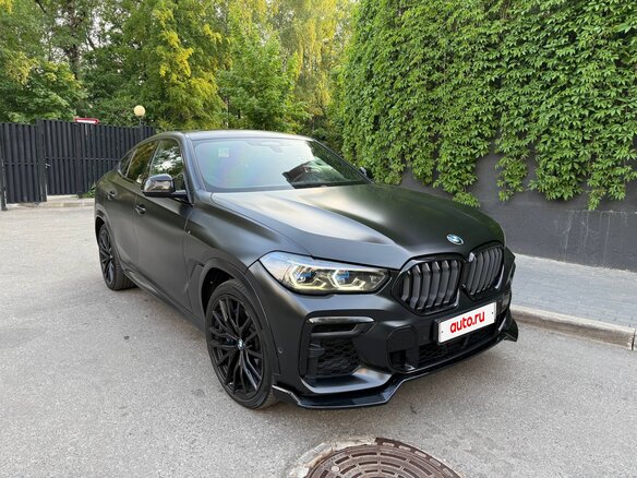 2021 BMW X6 M50d III (G06), серый, 7850000 рублей - вид 3