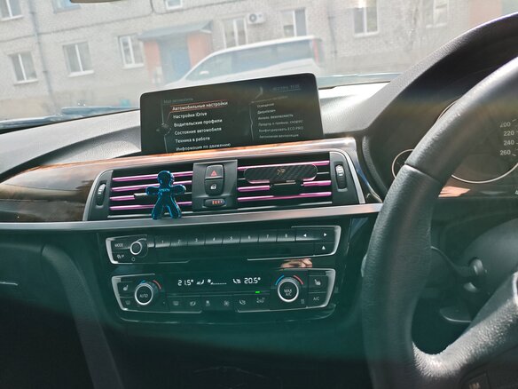 2017 BMW 3 серии 318i VI (F3x) Рестайлинг, зелёный, 1660000 рублей - вид 10