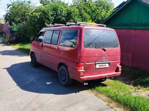 1996 Volkswagen Transporter T4, красный - вид 4