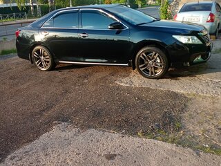 2013 Toyota Camry VII (XV50), чёрный, 1750000 рублей, вид 4