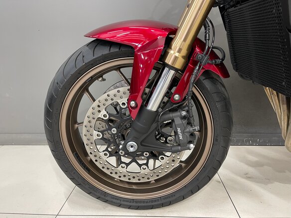 2021 Honda CB 650R, красный, 840000 рублей - вид 5