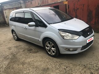 2014 Ford Galaxy II Рестайлинг, белый, 900000 рублей, вид 4