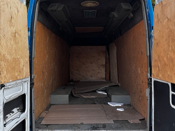 2014 Iveco Daily, голубой, 1300000 рублей - вид 6