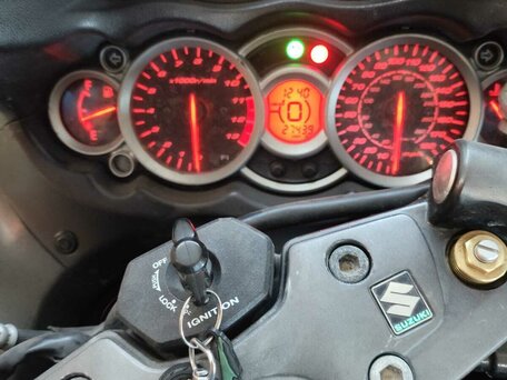 2011 Suzuki GSX 1300 R Hayabusa, чёрный, 780000 рублей, вид 4