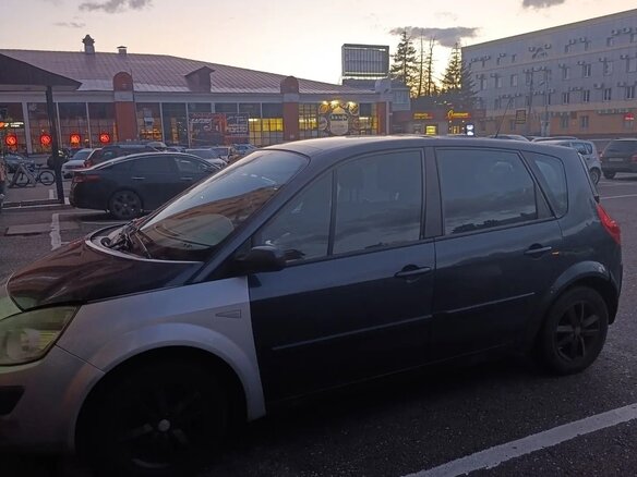 2008 Renault Scenic II Рестайлинг, серый, 300000 рублей - вид 3