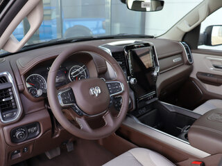 2026 Ram 1500 Crew Cab V Рестайлинг, чёрный, 9790000 рублей, вид 3