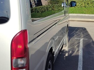 2017 Toyota HiAce H200 Рестайлинг, серый, 3200000 рублей, вид 5