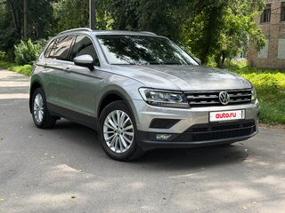 2019 Volkswagen Tiguan II, серебристый, 2900000 рублей, вид 1