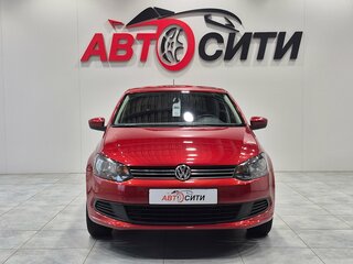 2013 Volkswagen Polo V, красный, 799000 рублей, вид 2