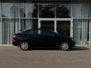 2020 Lada (ВАЗ) Vesta I, чёрный, 1049000 рублей, вид 4