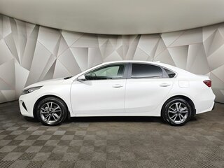 2022 Kia Cerato IV Рестайлинг, белый, 2385000 рублей, вид 5