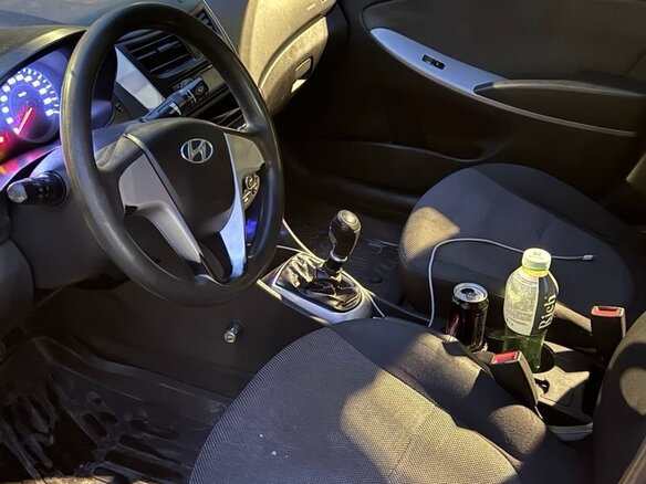 2013 Hyundai Solaris I, чёрный - вид 6
