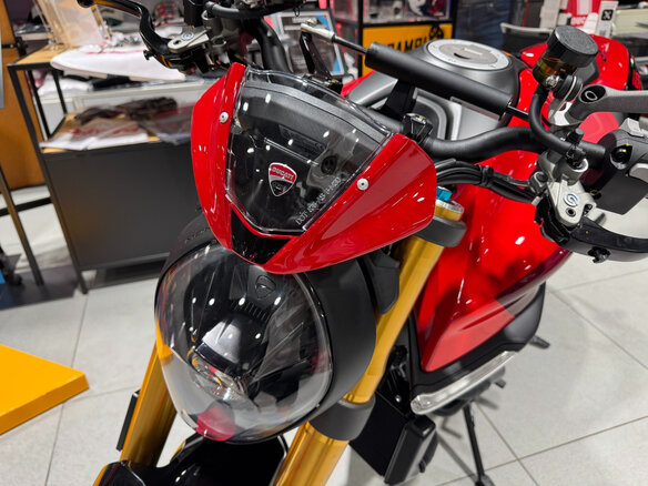 2025 Ducati Monster 937, красный, 1200000 рублей - вид 8