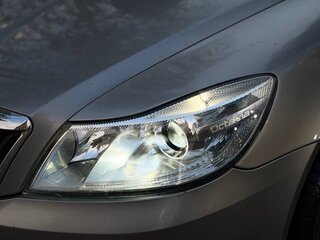 2011 Skoda Octavia II (A5) Рестайлинг, серый, 574000 рублей, вид 5