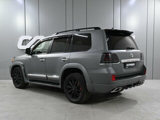 2013 Toyota Land Cruiser 200 Series Рестайлинг 1, серебристый, 3990000 рублей, вид 2