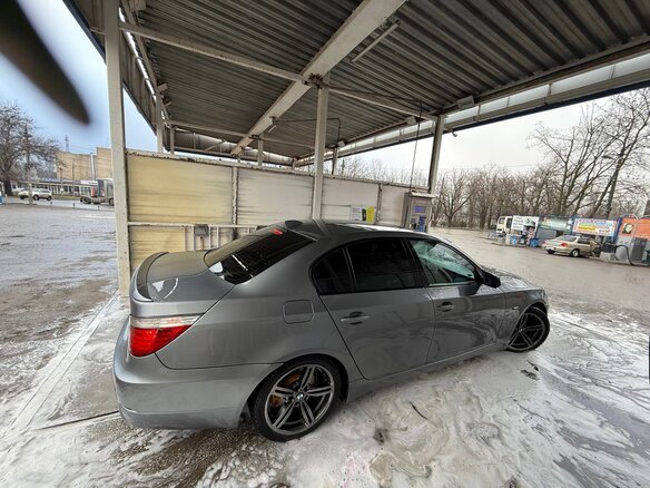 2008 BMW 5 серии 520d V (E60/E61) Рестайлинг, серый, 1050000 рублей - вид 2