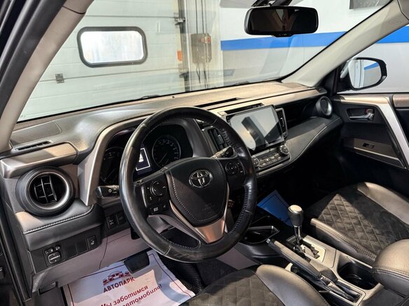 2018 Toyota RAV4 IV (XA40) Рестайлинг, чёрный - вид 9