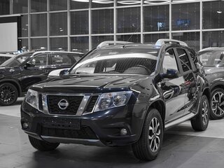 2017 Nissan Terrano III (D10), чёрный, 1149000 рублей, вид 3