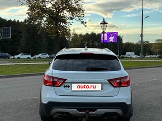 2018 Lada (ВАЗ) Vesta SW Cross I, белый, 990000 рублей, вид 4