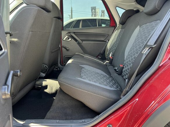 2026 Lada (ВАЗ) Granta Active Cross I Рестайлинг, красный, 1226000 рублей - вид 9