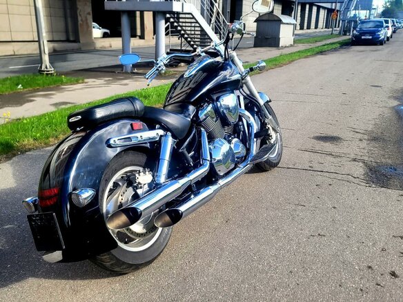 2004 Honda VTX 1800, чёрный, 1000000 рублей