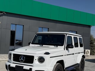2026 Mercedes-Benz G-Класс 450 d III (W465) Рестайлинг, белый, 18000000 рублей, вид 2