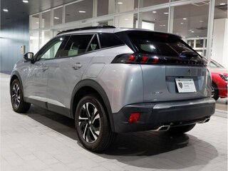 2022 Peugeot 2008 II, серебристый, 1300005 рублей, вид 2