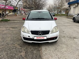 2009 Mercedes-Benz A-Класс 170 II (W169) Рестайлинг, белый, 470000 рублей, вид 1