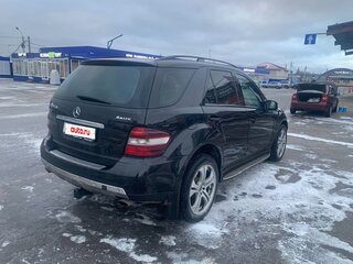 2008 Mercedes-Benz M-Класс 320 II (W164), чёрный, 1600000 рублей, вид 3