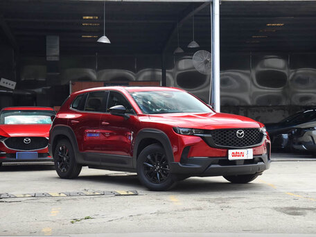 2026 Mazda CX-50, красный, 3149000 рублей, вид 3