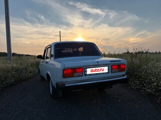 2009 Lada (ВАЗ) 2107, белый, 240000 рублей, вид 2