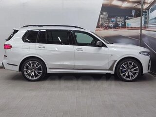 2021 BMW X7 M50d I (G07), белый, 10900000 рублей, вид 5