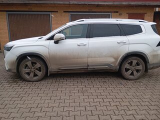 2024 Geely Okavango I Рестайлинг, белый, 3196000 рублей, вид 3
